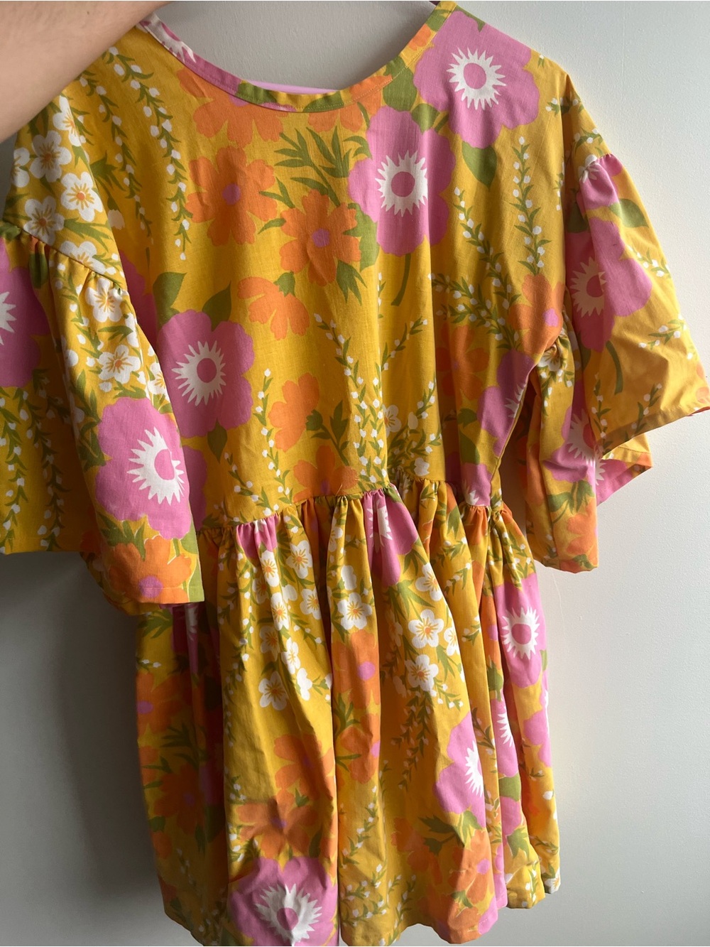 Vintage handmade Yellow Floral Puff Sleeve Peplum dress
